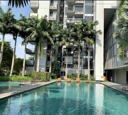 Sky Vue (D20), Condominium #581234091